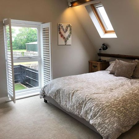 The Barn House Apartman Cranleigh Kültér fotó