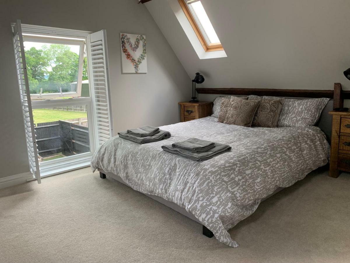 The Barn House Apartman Cranleigh Kültér fotó